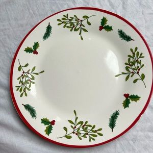Vintage Royal Norfolk Christmas Plate Set of One